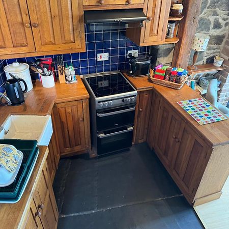 Annie'S Cottage Llanrhaeadr-ym-Mochnant エクステリア 写真